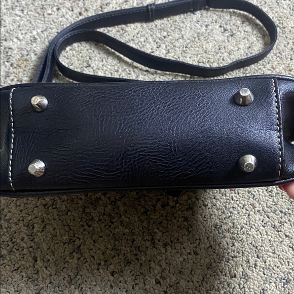 Cowgirl Trendy Camouflage Crossbody Bag with Embellished Cross 3 L Compartments - Picture 5 of 12